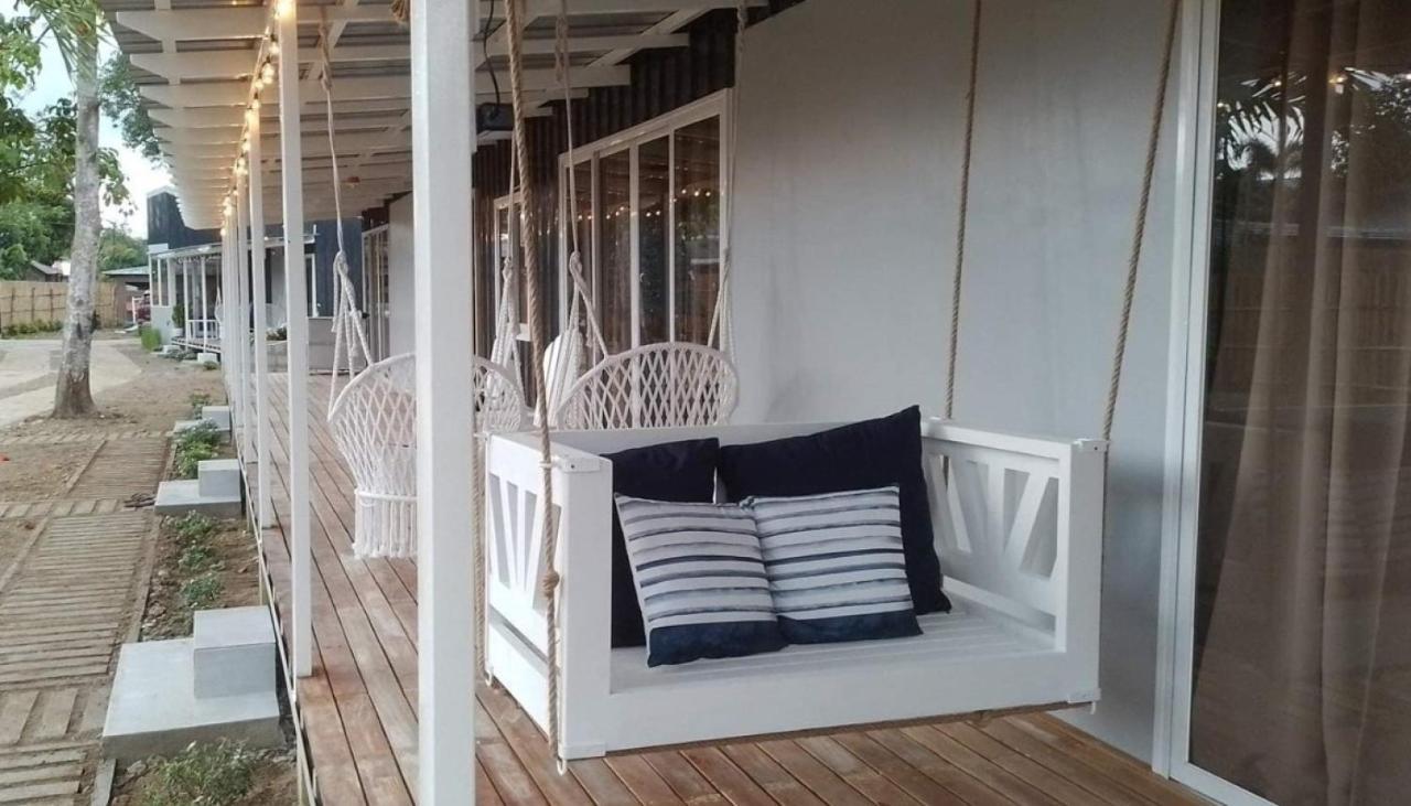 Angels Bed And Breakfast Sipalay City By Reddoorz Exterior photo